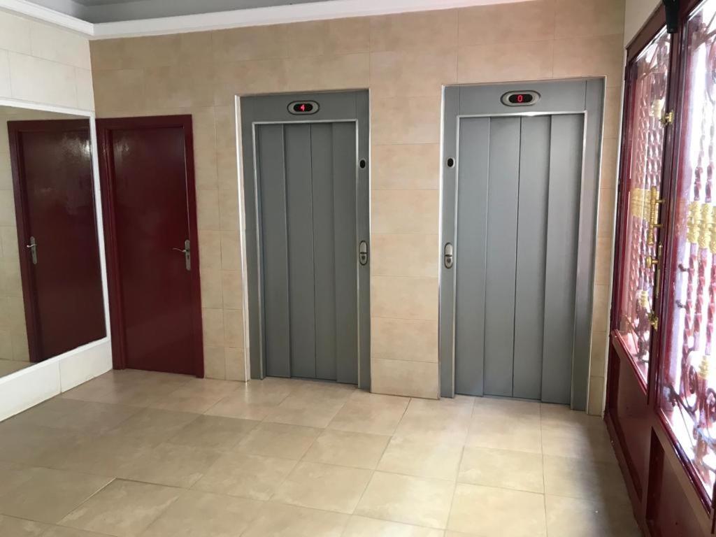 Los Fernandos, 1St Line Beachfront Poniente, 2 Bedroom Apartment Ocean Terrace Benidorm Exterior foto